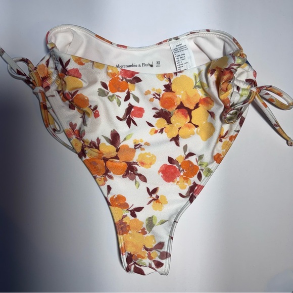NEW Abercrombie & Fitch Cheeky Bikini Bottom White/Orange, Floral High-Waist 
XS - Picture 4 of 9